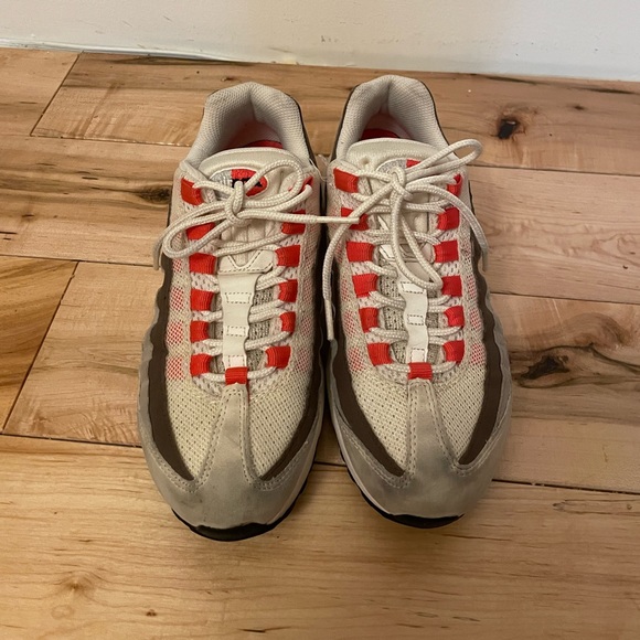 Nike Air Max 95 Sail Ember Glow - Picture 2 of 4